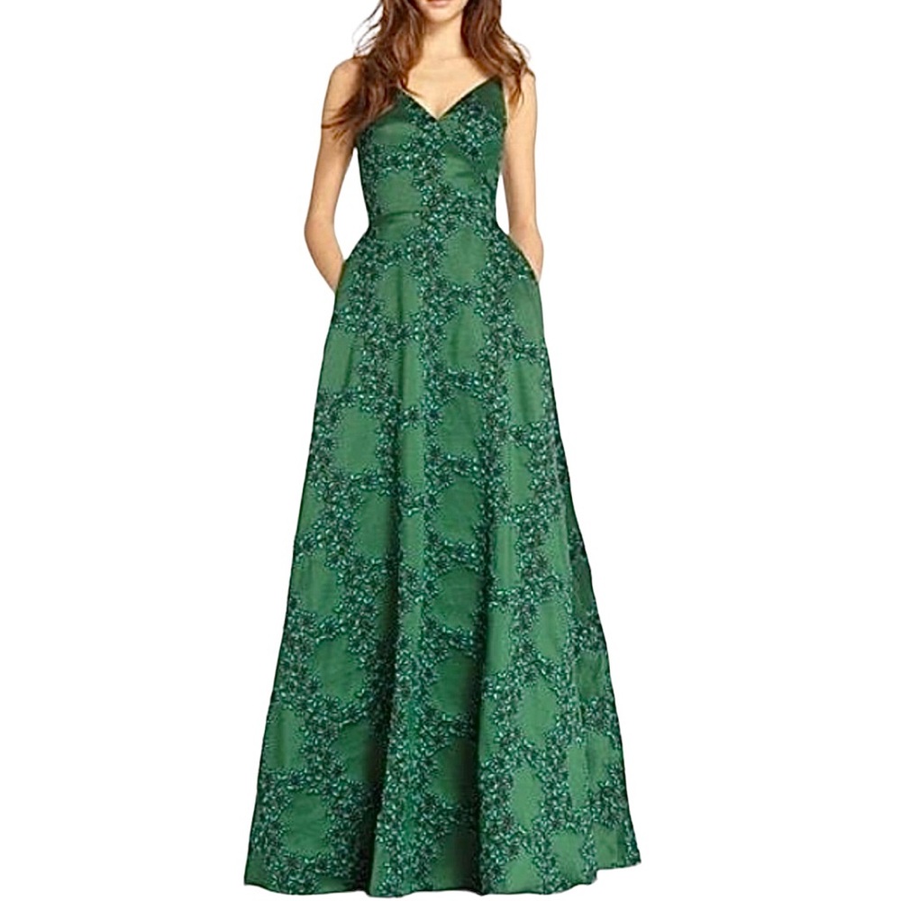 NWT  Monique Lhuillier Floral Ballgown In Dark Green  size 8